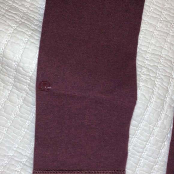 lululemon leggings - Picture 2 of 3